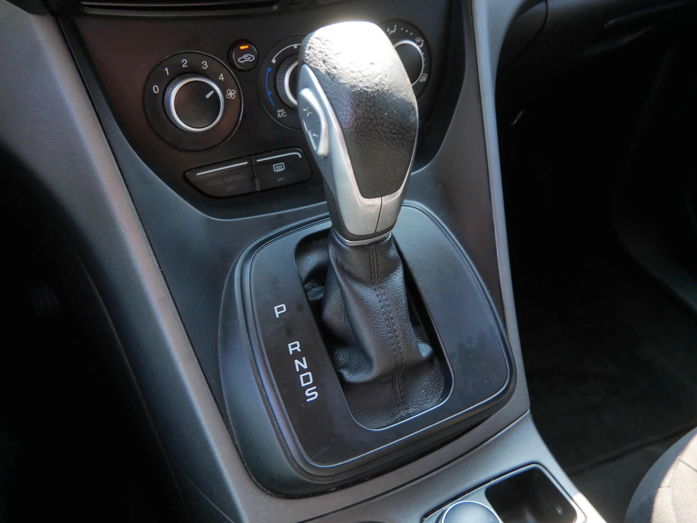 Used 2014 Ford Escape S FWD image 27
