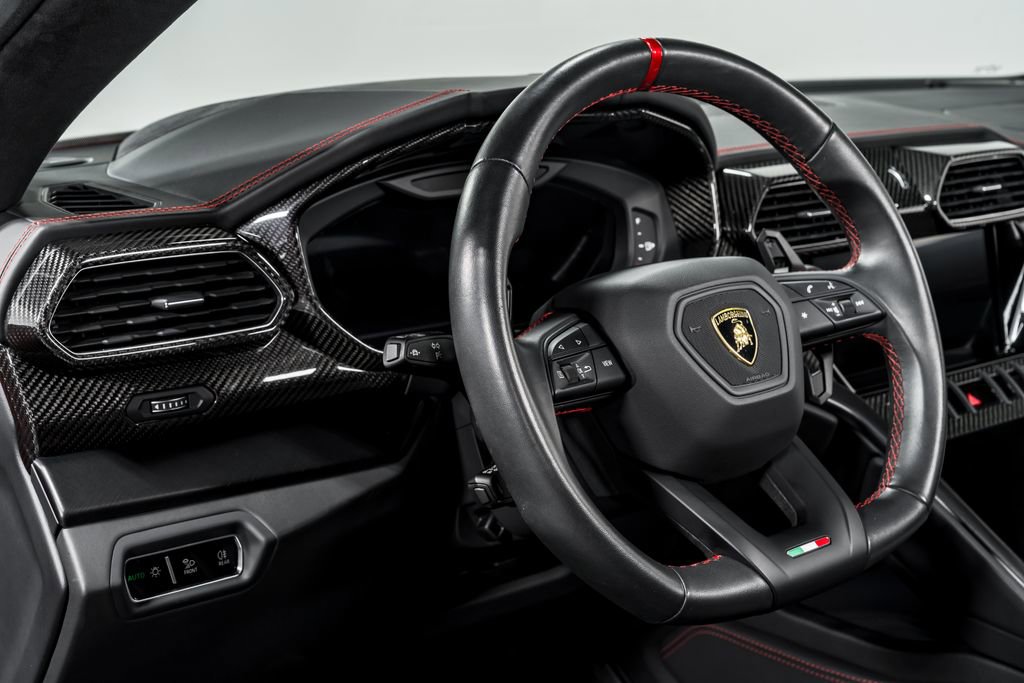 Used 2023 Lamborghini Urus S image 14
