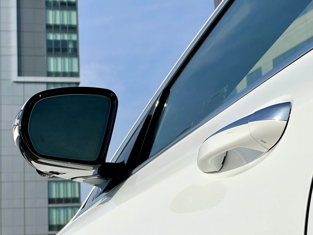 Certified 2022 Mercedes-Benz E 350 4MATIC Sedan image 11