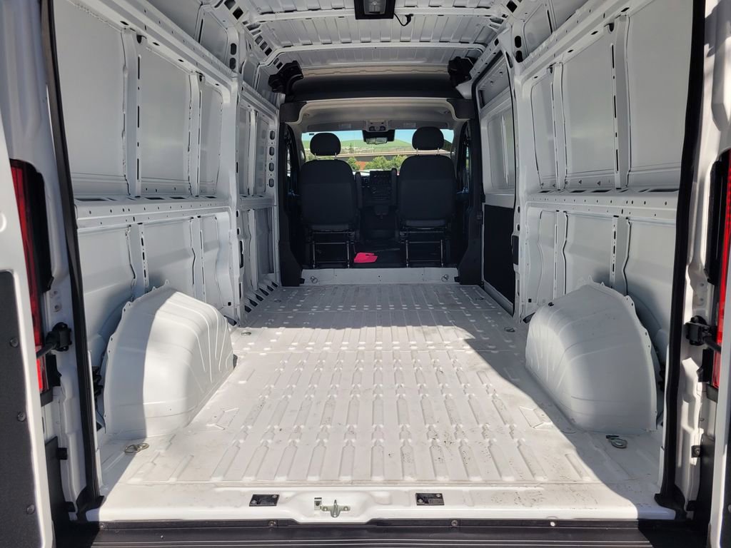 Used 2025 RAM ProMaster 3500 w/ Quick Order Package 22H SLT+ image 23