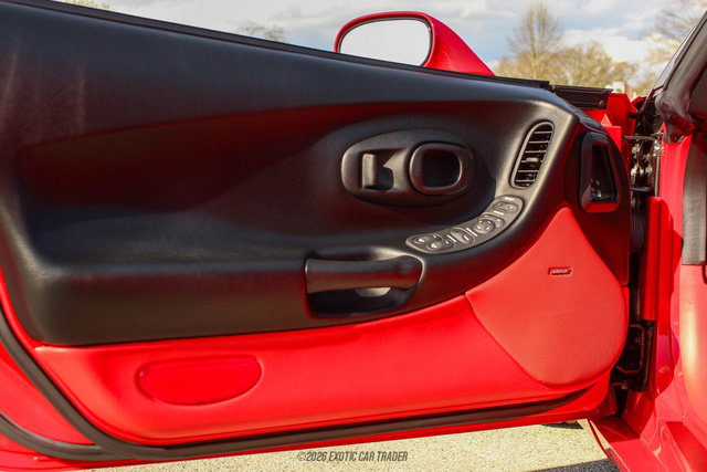 Used 2004 Chevrolet Corvette Convertible w/ Preferred Equipment Group image 26
