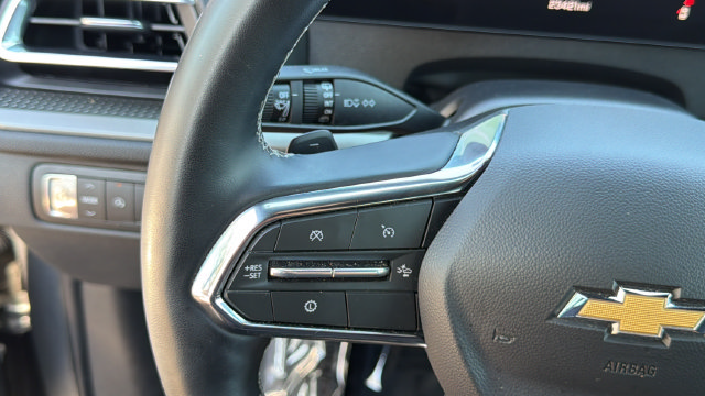 Used 2026 Chevrolet Traverse LT w/ Driver Confidence Package FWD image 26