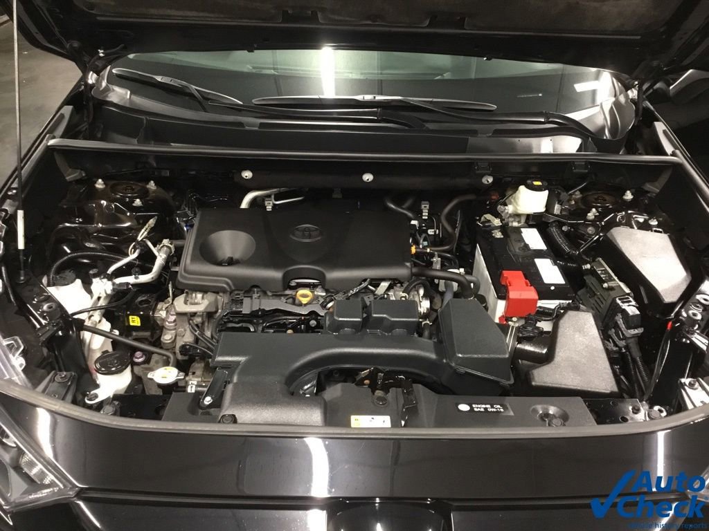 Used 2022 Toyota RAV4 LE AWD/4WD image 41