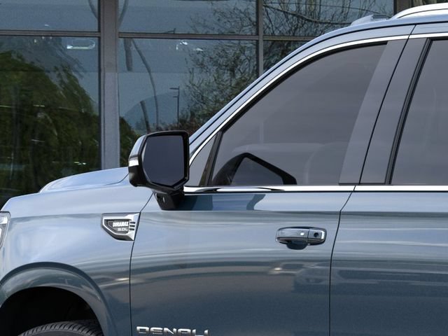 New 2026 GMC Yukon XL Denali w/ Denali Reserve Package AWD/4WD image 12