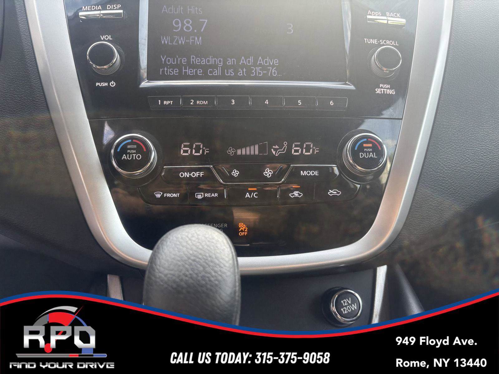 Used 2016 Nissan Murano S AWD/4WD image 18