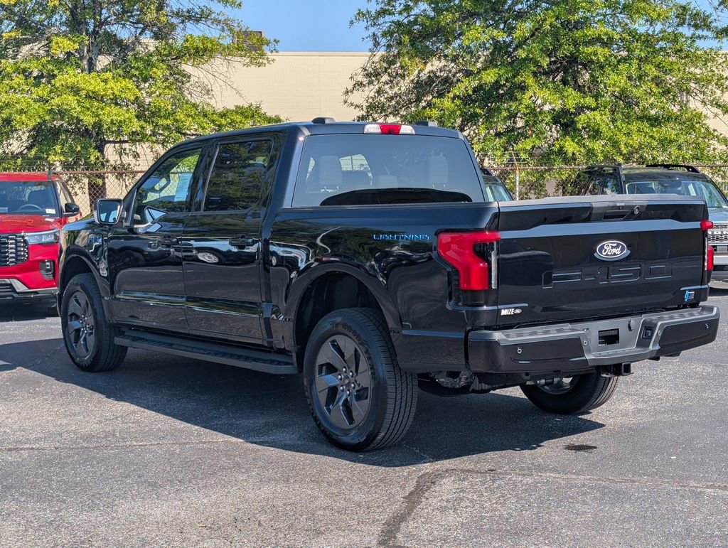 New 2025 Ford F150 Lightning Flash image 4