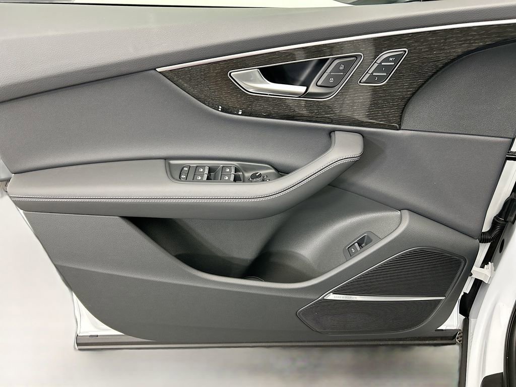 New 2026 Audi Q7 3.0T Premium Plus image 24