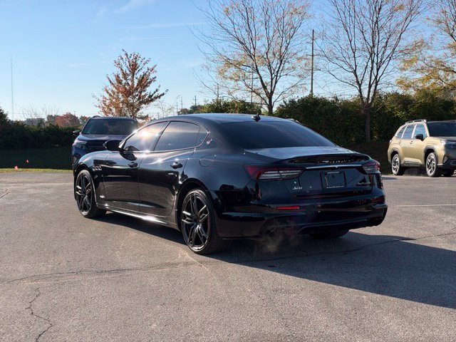 Used 2021 Maserati Quattroporte S GranSport Q4 AWD/4WD image 5