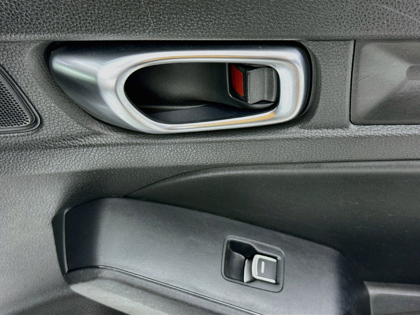 Used 2025 Honda Civic Sport image 28