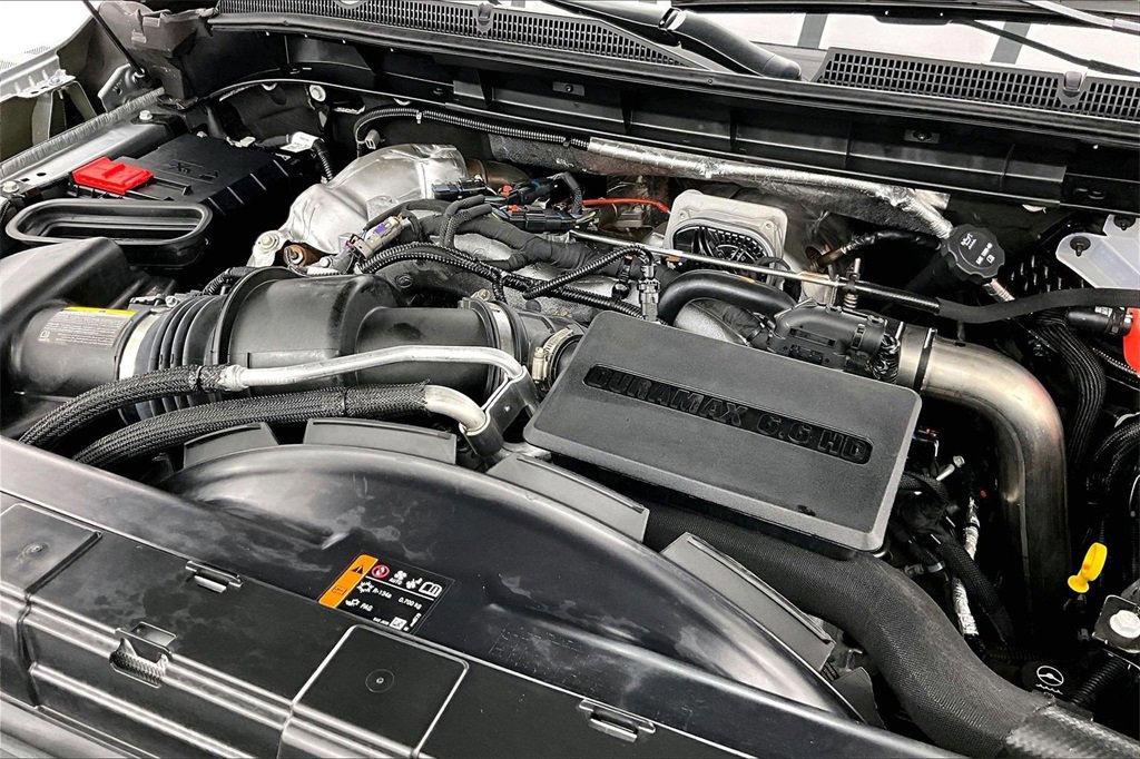 Used 2025 GMC Sierra 3500 SLT w/ SLT Premium Package image 34