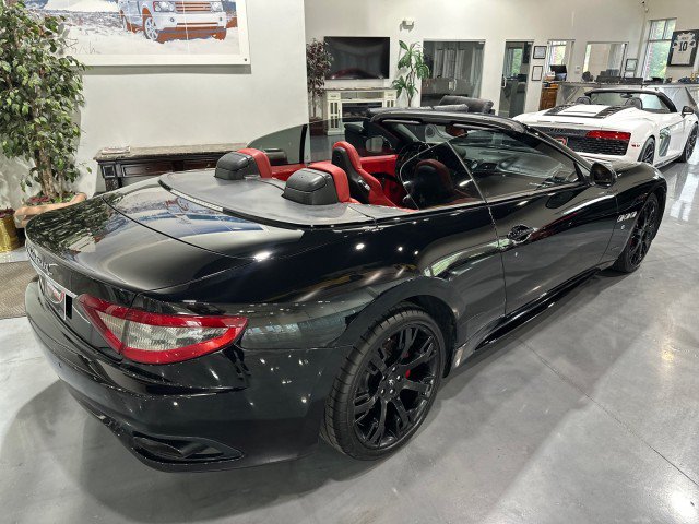 Used 2014 Maserati GranTurismo Sport RWD image 2