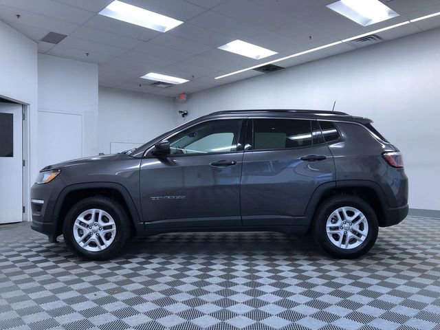 Used 2019 Jeep Compass Sport image 3
