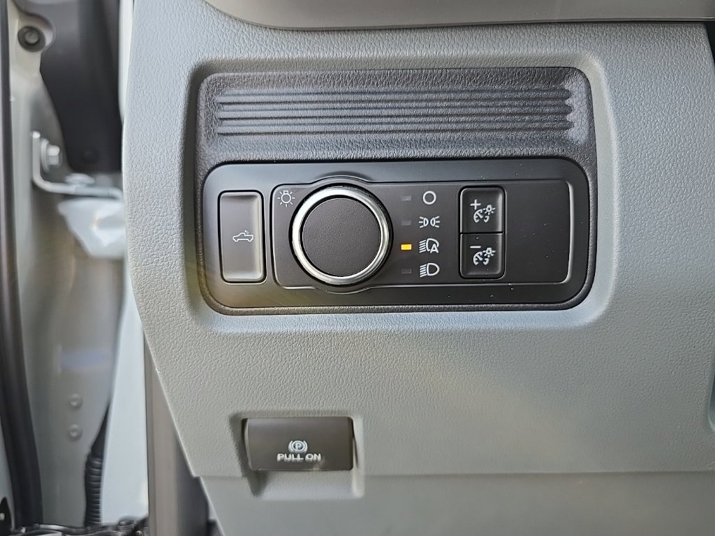 New 2026 Ford F250 XL AWD/4WD image 15