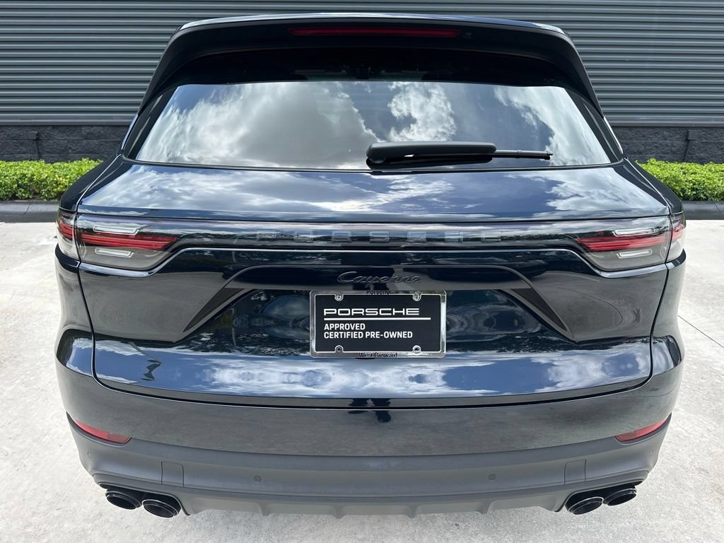 Certified 2023 Porsche Cayenne AWD/4WD image 13