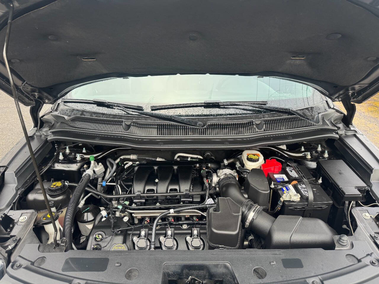 Used 2018 Ford Explorer Limited image 14