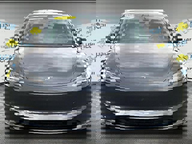 Used 2025 Tesla Model 3 Long Range image 3