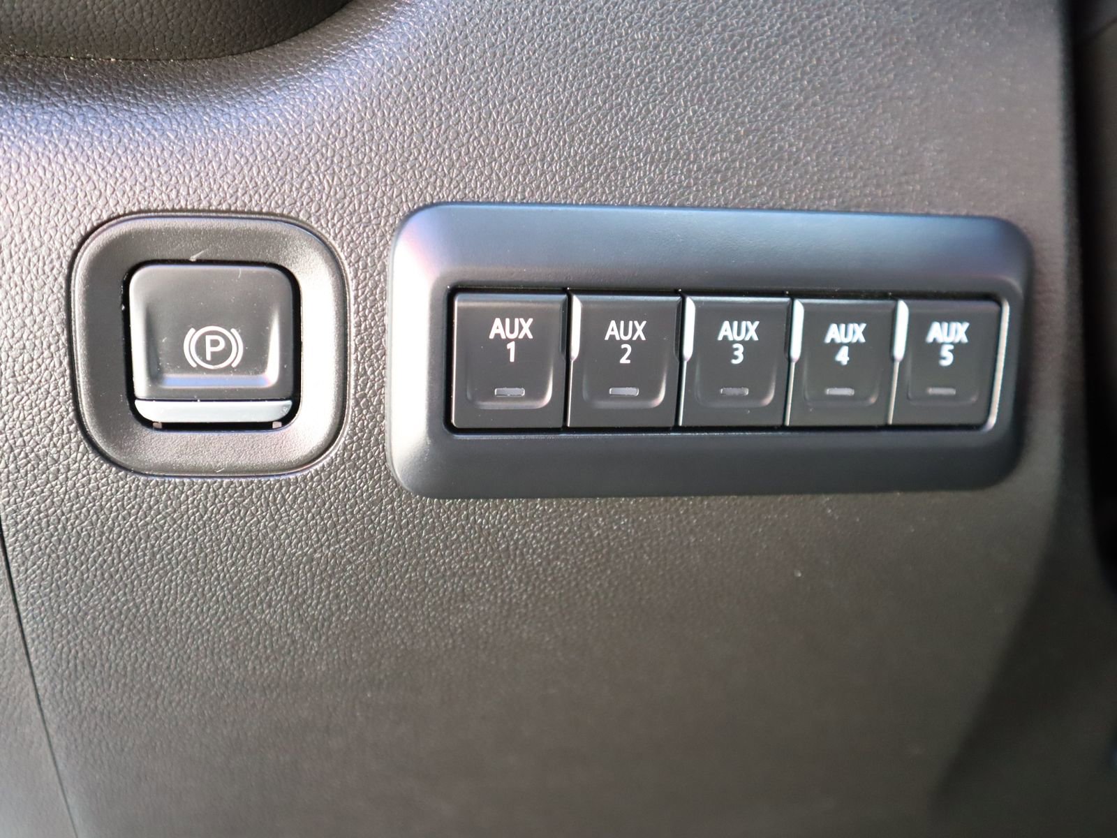 Used 2023 Chevrolet Silverado 3500 W/T w/ WT Convenience Package image 36