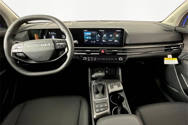 New 2026 Kia Sportage EX image 6