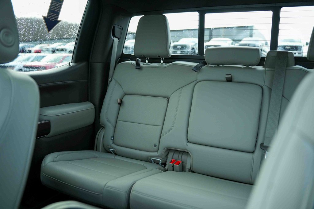 Used 2019 GMC Sierra 1500 SLT w/ SLT Premium Package image 43