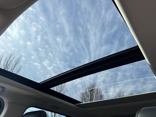 Used 2025 Ford Expedition Platinum image 33