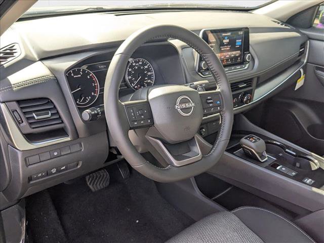 New 2026 Nissan Rogue SV image 3