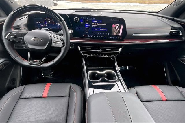 Used 2024 Chevrolet Traverse RS w/ LPO, Floor Liner Package image 15