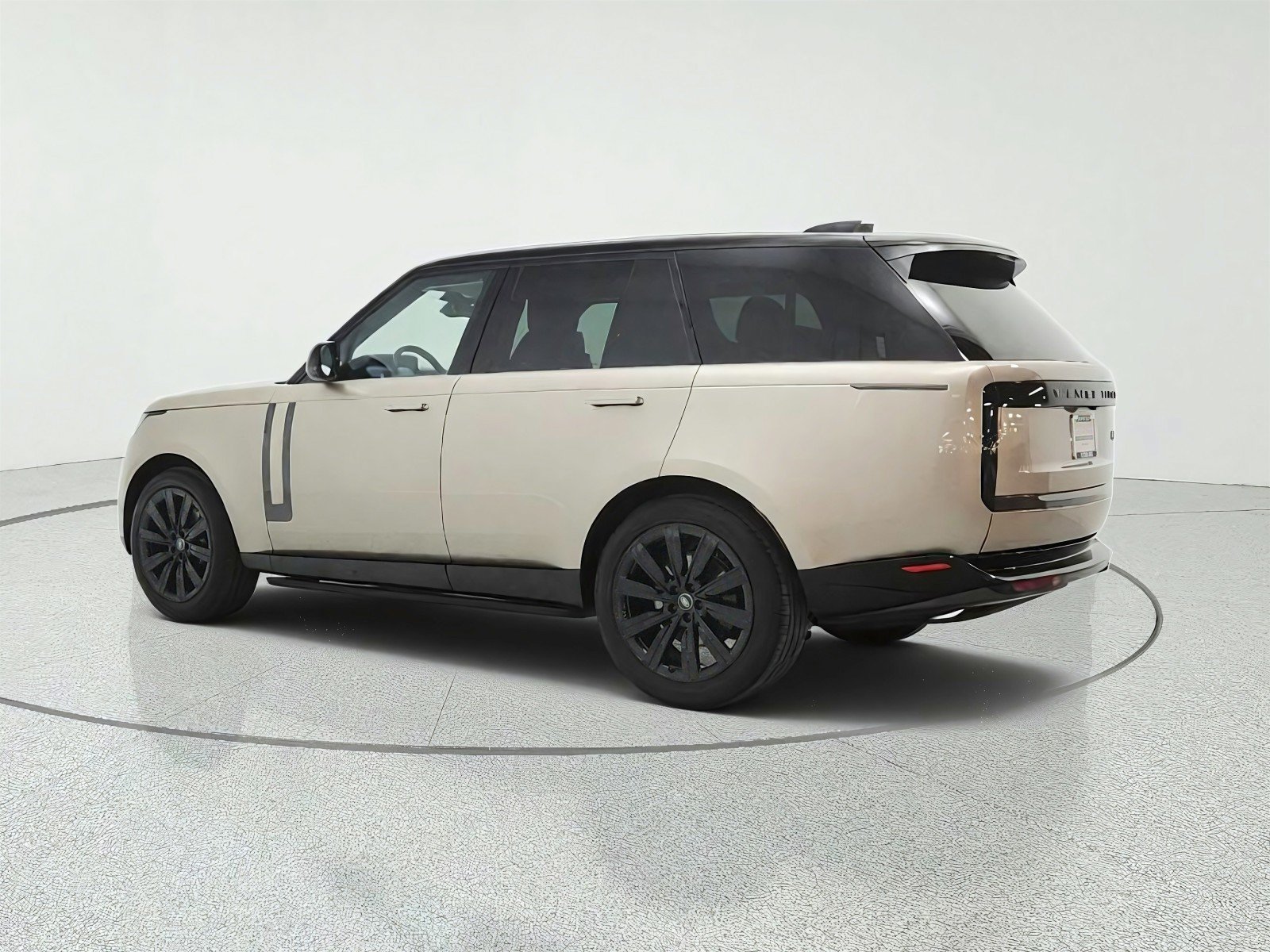 Used 2023 Land Rover Range Rover SE AWD/4WD image 7