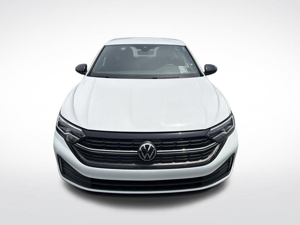 Used 2022 Volkswagen Jetta Sport FWD image 3