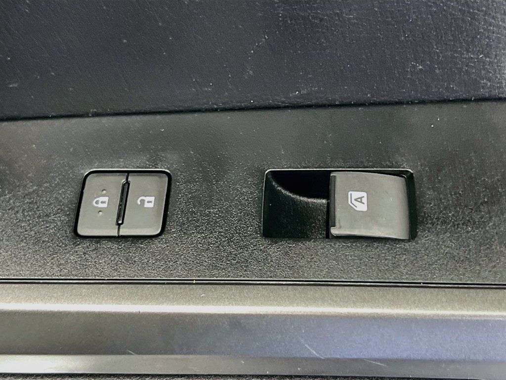 Used 2020 Toyota Tacoma TRD Sport RWD image 27