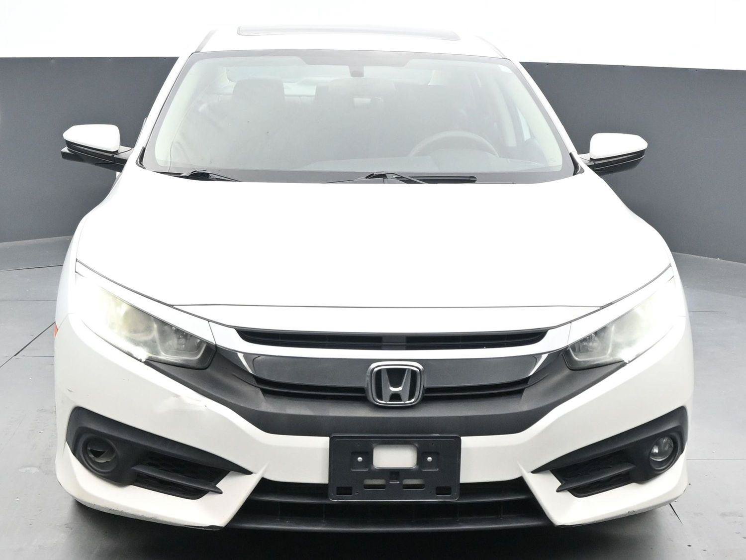 Used 2016 Honda Civic EX-T image 2