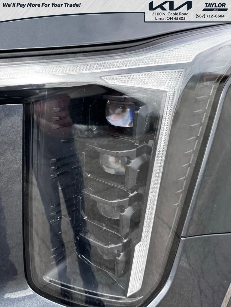 Used 2024 Kia Sorento S image 21