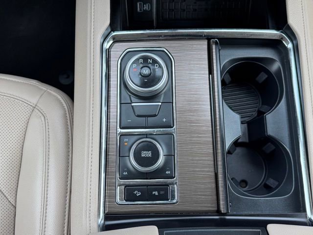Used 2024 Ford Expedition Limited image 33