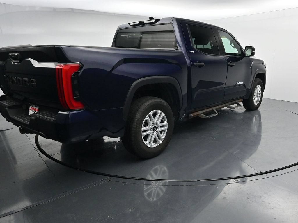 Used 2023 Toyota Tundra SR5 w/ SR5 Convenience Package AWD/4WD image 7