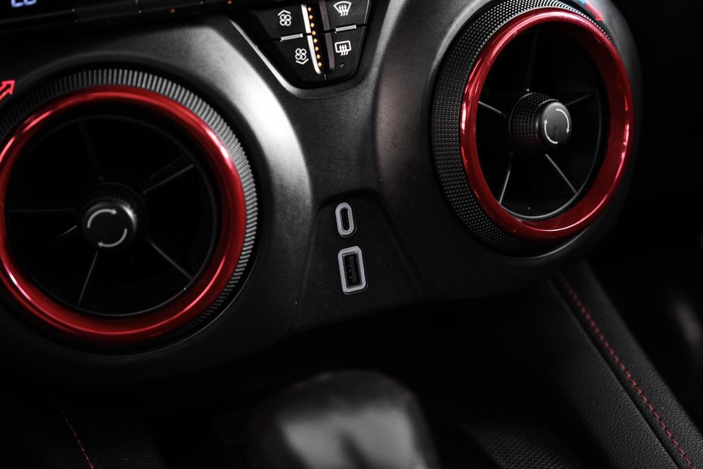 Used 2020 Chevrolet Blazer RS FWD image 27