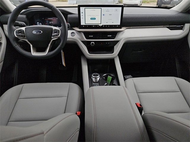 New 2026 Ford Explorer Active image 9