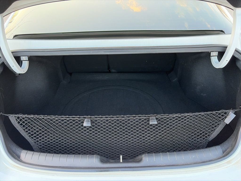 Used 2024 Hyundai Elantra SEL w/ Convenience Package image 31