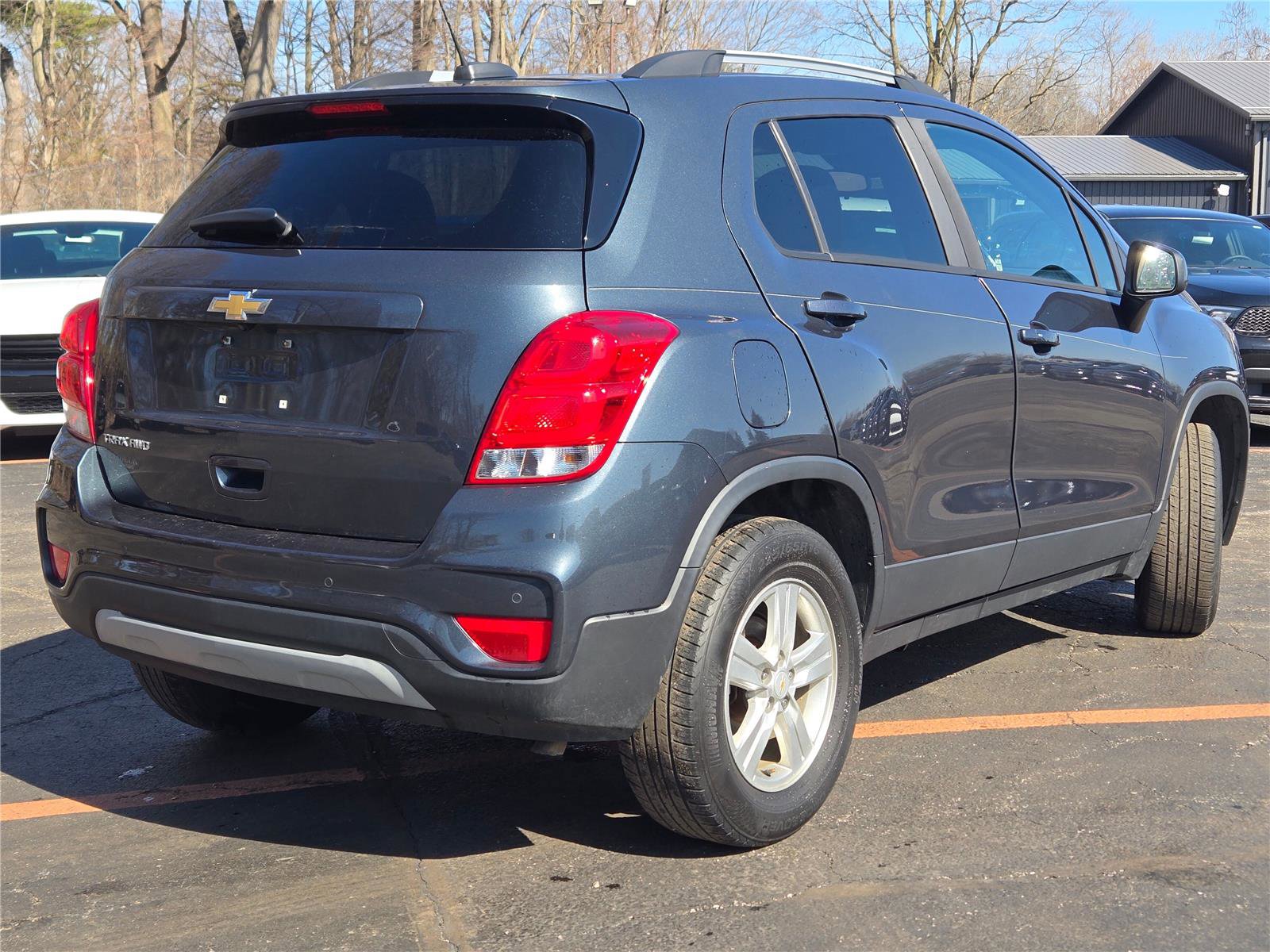 Used 2021 Chevrolet Trax LT w/ Driver Confidence Package AWD/4WD image 10