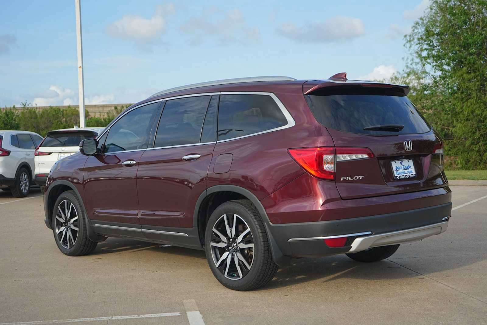 Used 2019 Honda Pilot Touring image 4