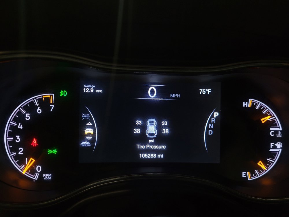 Used 2022 Jeep Grand Cherokee Laredo X image 23