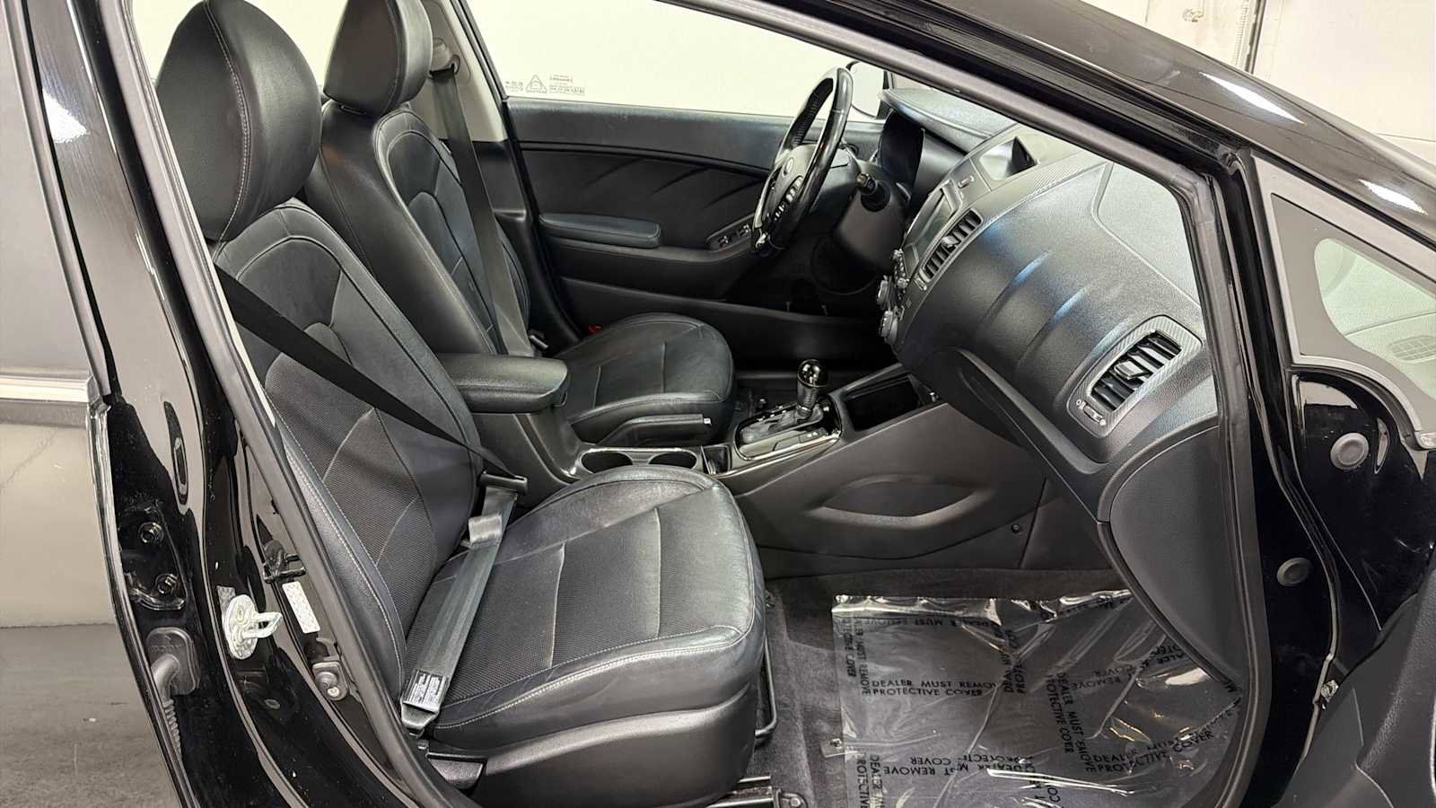 Used 2017 Kia Forte EX w/ EX Premium Plus Package image 29