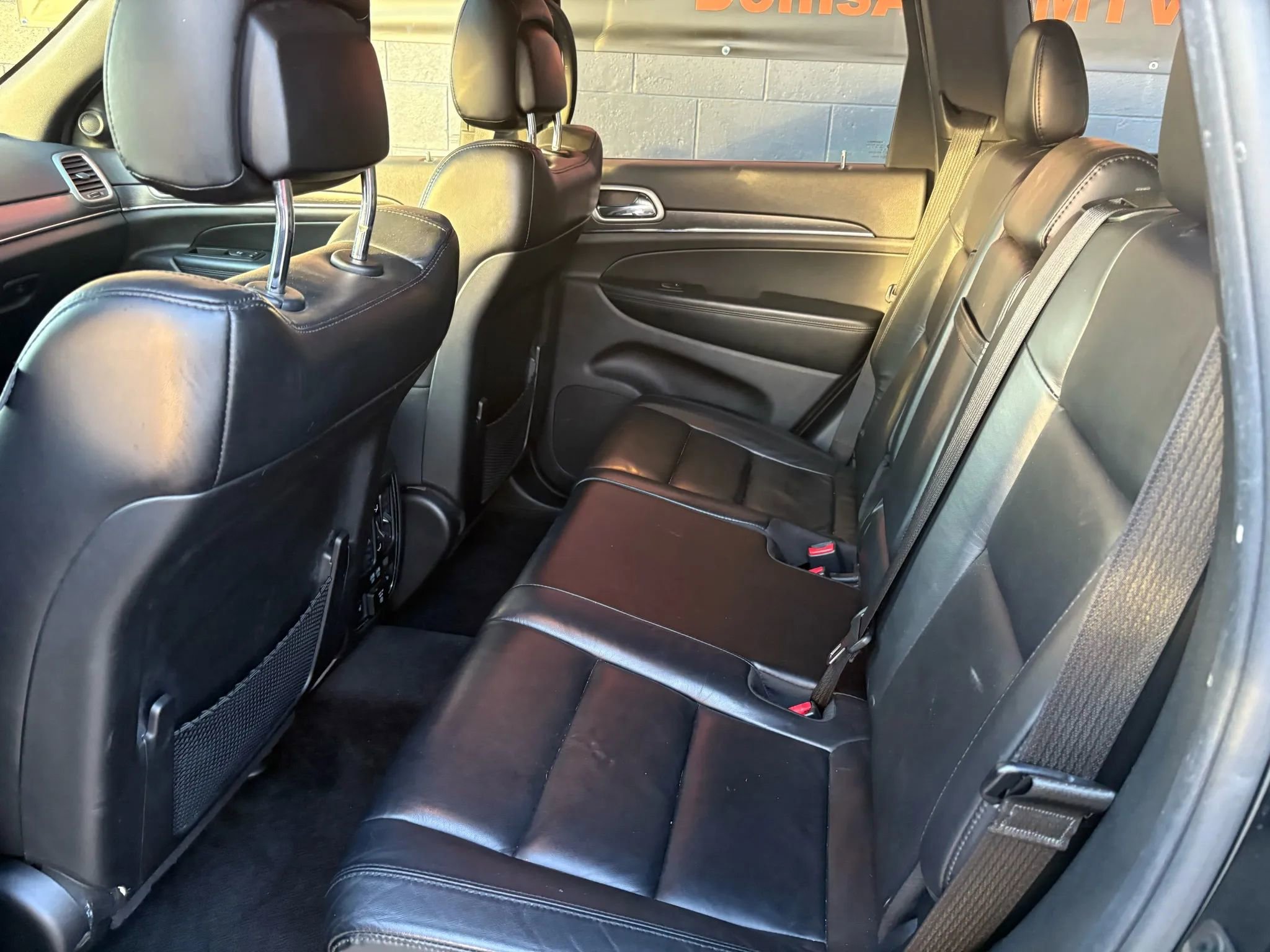 Used 2018 Jeep Grand Cherokee Limited image 15