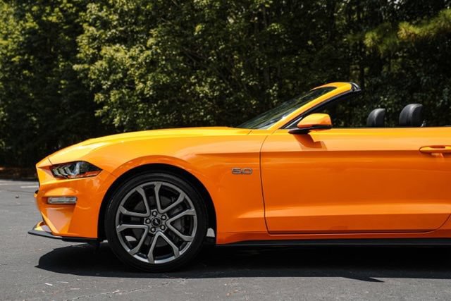 Used 2018 Ford Mustang GT Premium w/ Equipment Group 401A RWD image 6