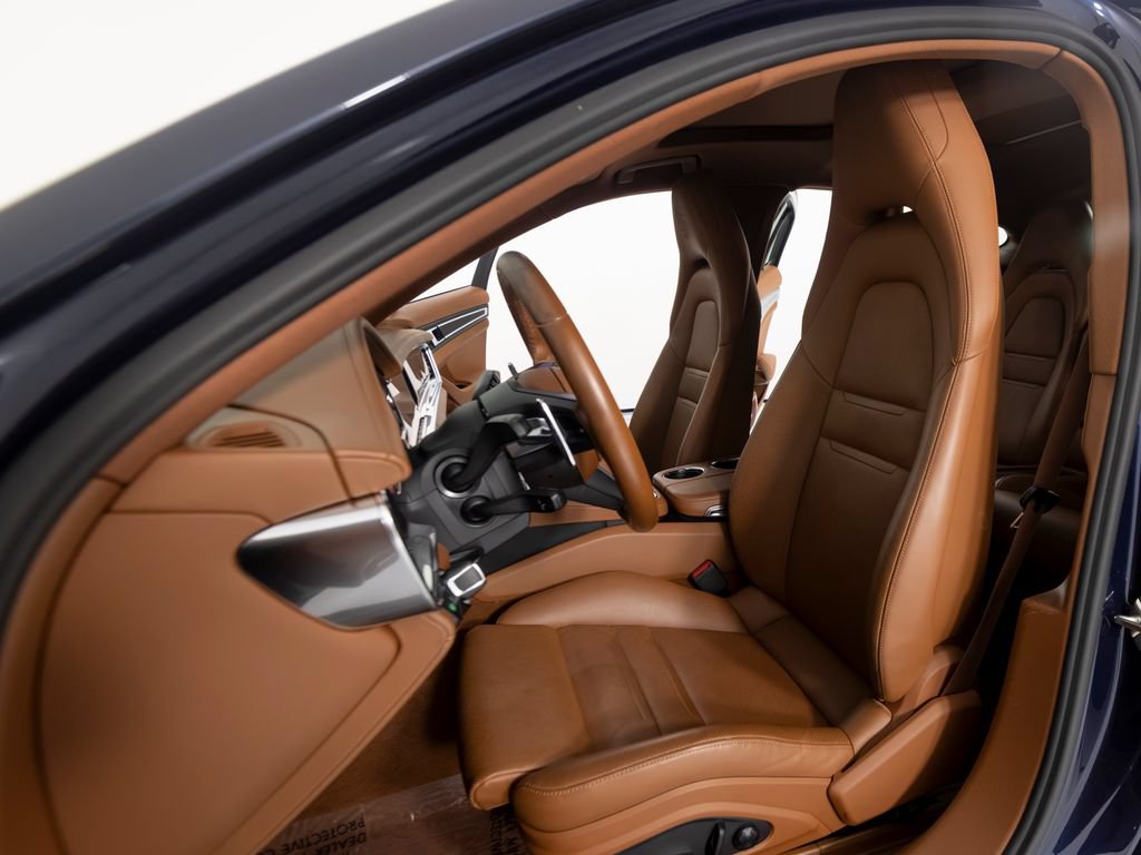 Certified 2023 Porsche Panamera 4 Platinum Edition AWD/4WD image 18