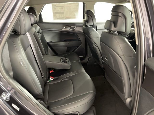 New 2026 Kia Sportage EX image 42