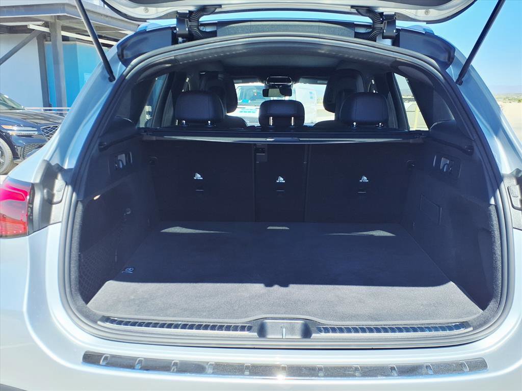 Used 2025 Mercedes-Benz GLC 43 AMG 4MATIC image 16