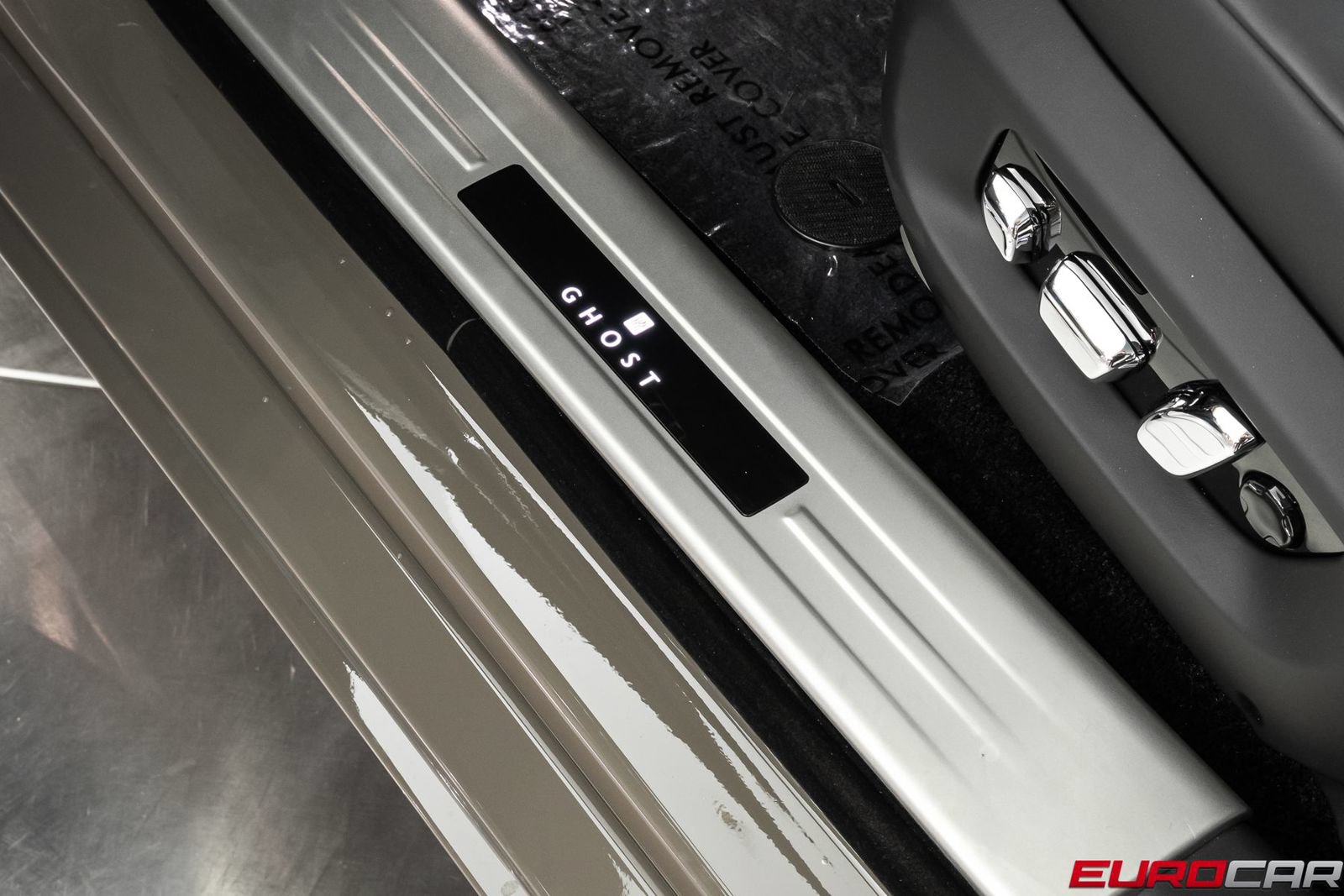 Used 2025 Rolls-Royce Ghost AWD/4WD image 46