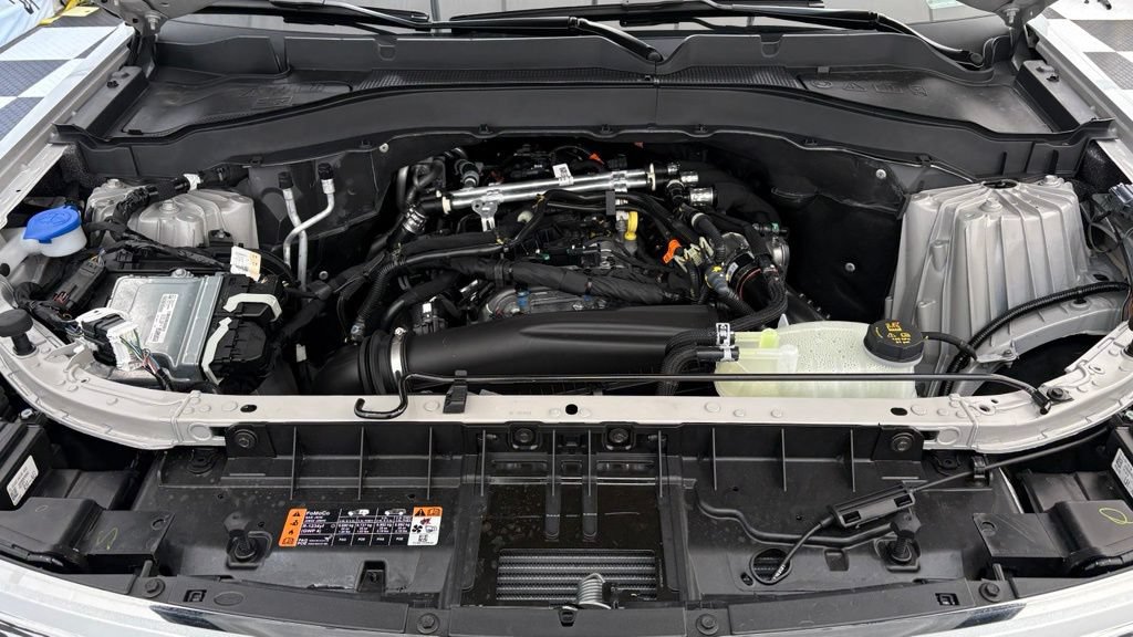 New 2026 Ford Explorer Active AWD/4WD image 10