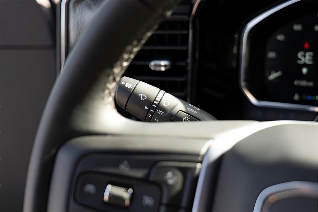 New 2026 GMC Sierra 1500 Elevation image 17