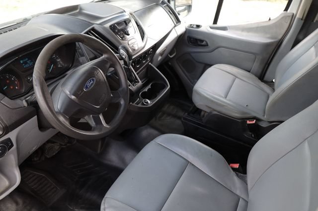 Used 2018 Ford Transit 150 130 Low Roof RWD image 6