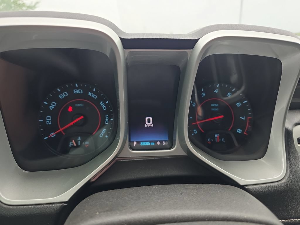 Used 2015 Chevrolet Camaro LT w/ RS Package RWD image 16